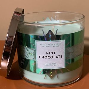Mint chocolate bath and body works candle